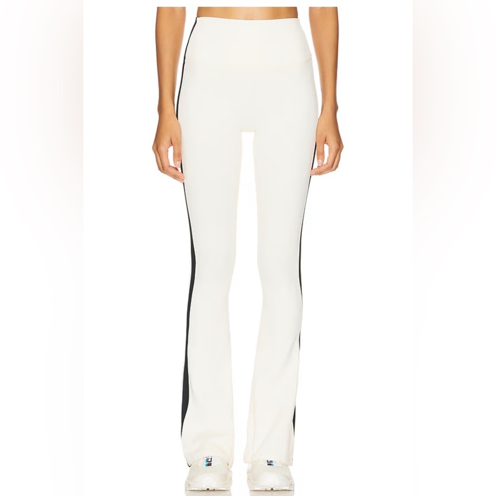 Raquel High Waist Supplex Flare 32" Pant in white and Navi NWOT